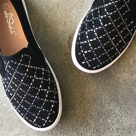 Black Rhinetones White Platform Slip-On Sneaker - Picture 3 of 7